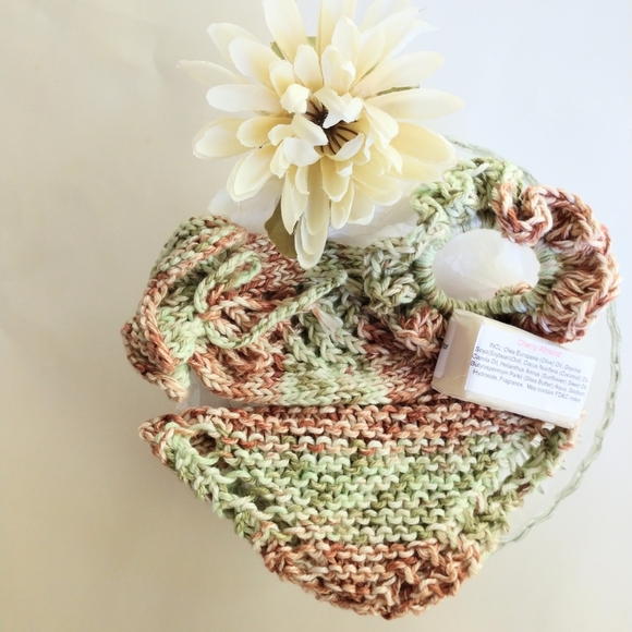 Hand Crafted Spa Gift Set Soap Saver Facecloth Scrunchy Bath Essential Essential - Picture 4 of 13